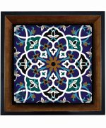 تابلو کاشی مشکی طلایی هنری طرح  سنتی کد h1108  اندازه 17*17